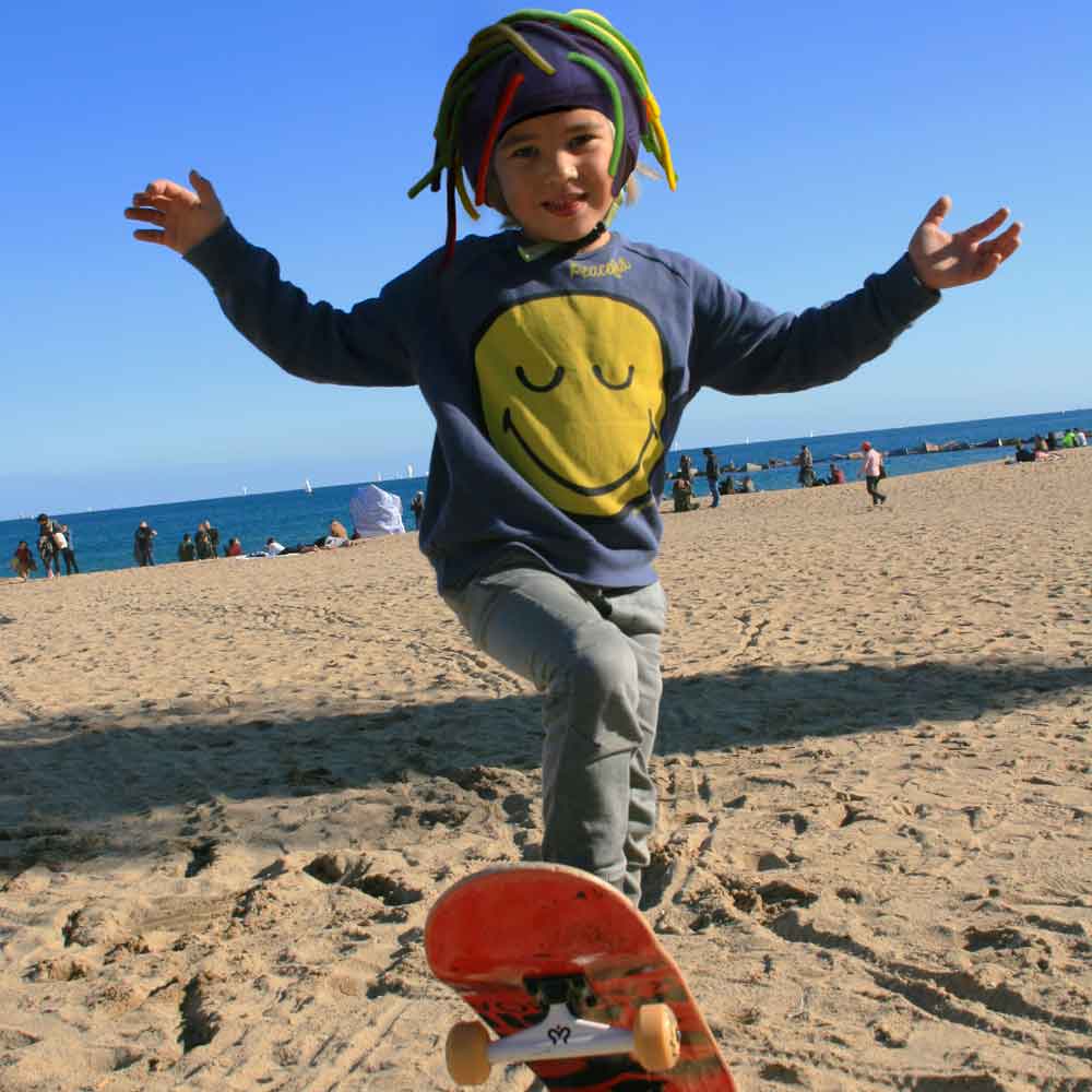 Coolcasc Show Time Helmet Cover Primary-Dredz
