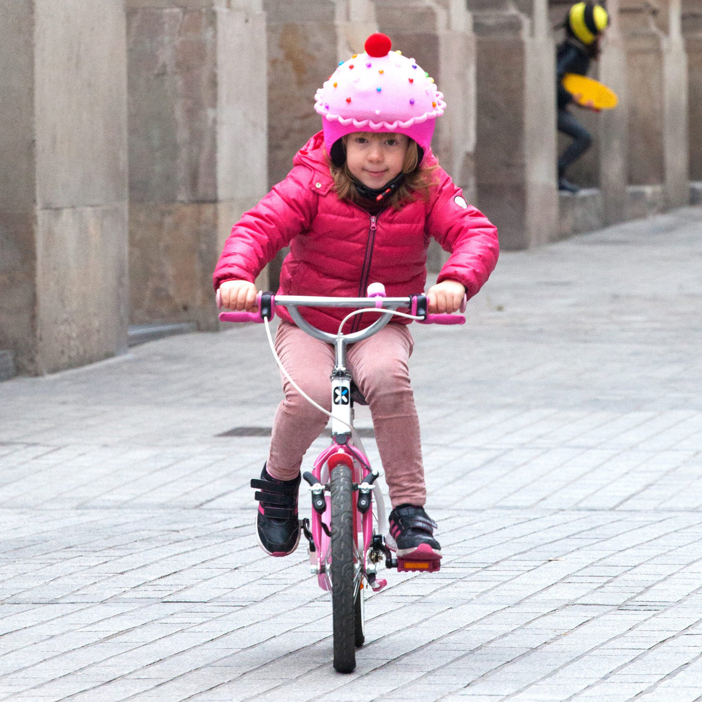 Coolcasc LEDS Helmet Cover Cup Cake